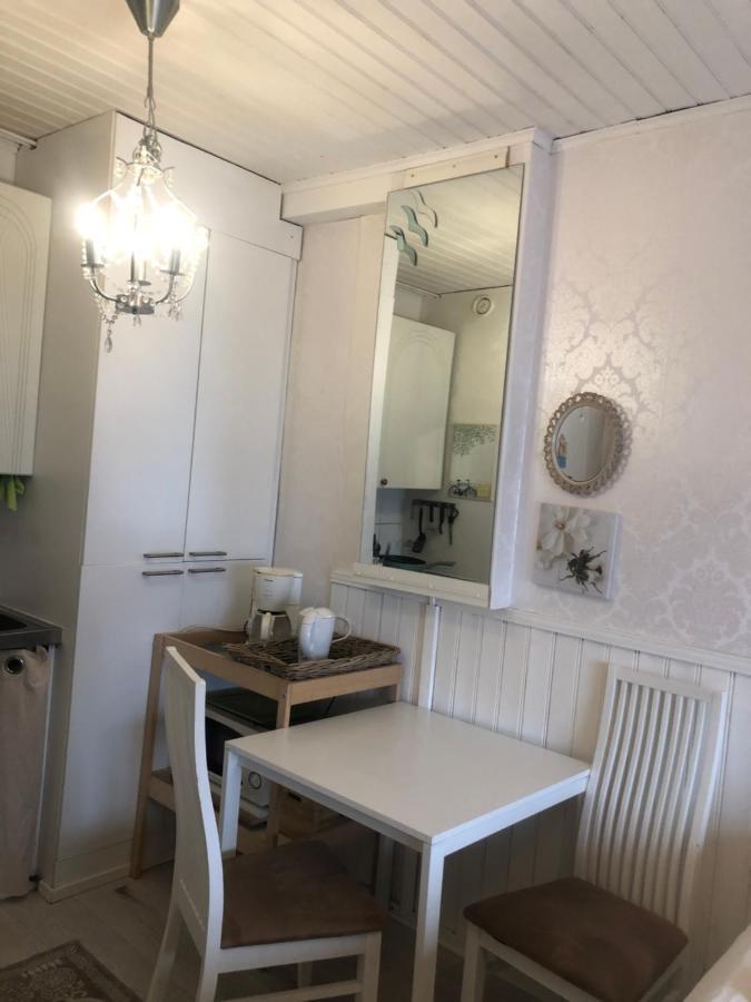 Puutaloasunto 1.8 Km Turun Aurajoelta Apartment Turku Bagian luar foto